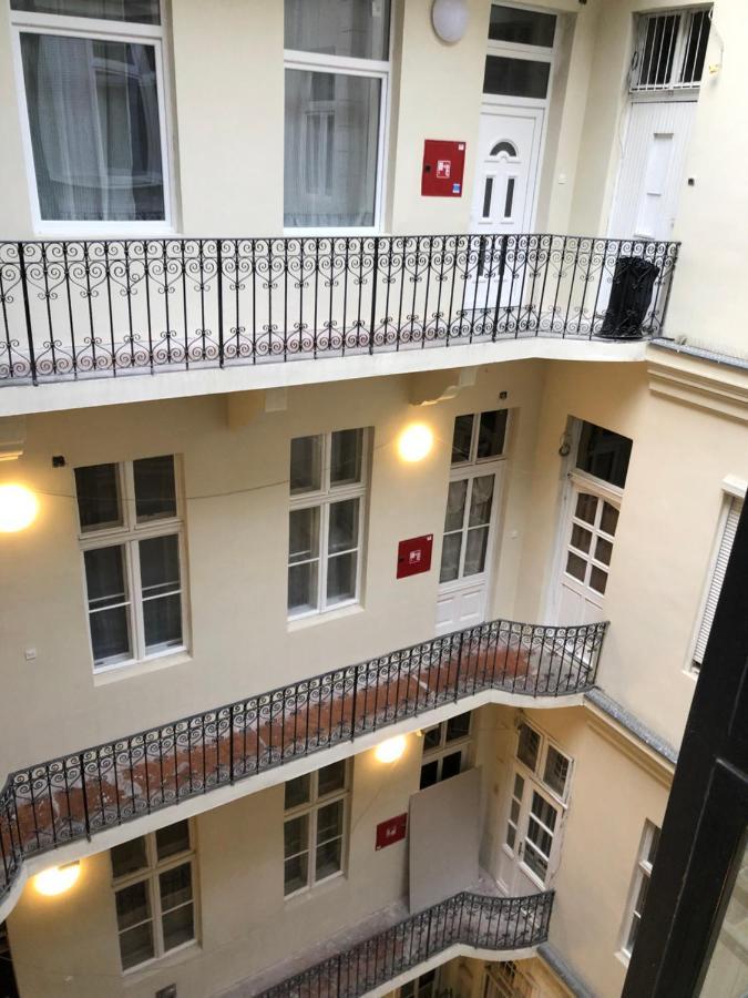 Pau18 Apartments Budapest Eksteriør billede